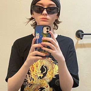 Meet your Posher, Grey davis